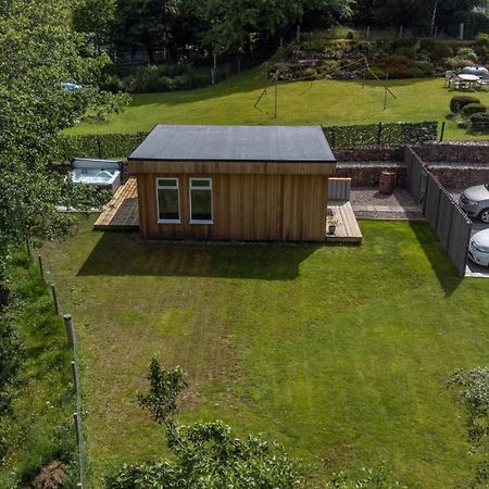 Allt Mor Rentals - Chalet With Hot Tub, And Studio Apartment No Hot Tub Roybridge Kültér fotó