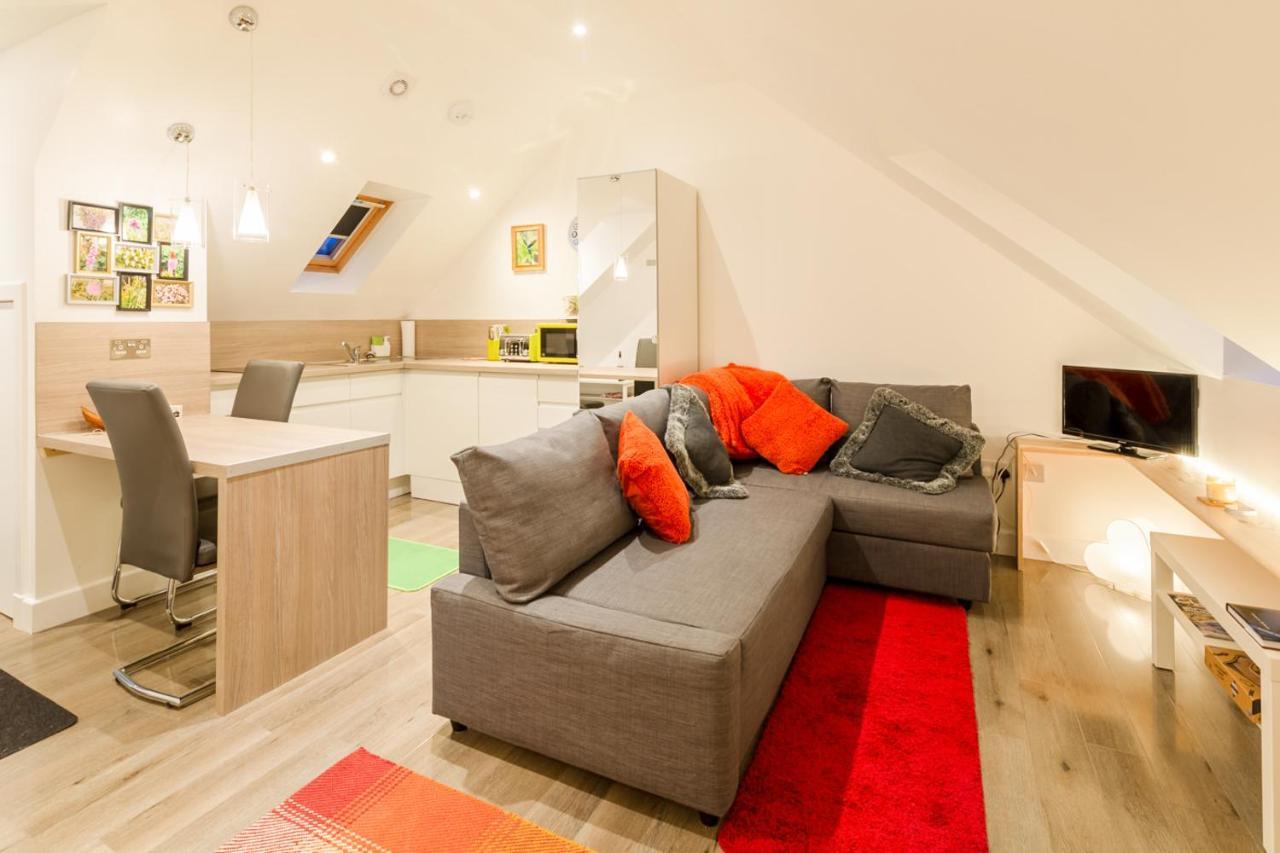Allt Mor Rentals - Chalet With Hot Tub, And Studio Apartment No Hot Tub Roybridge Kültér fotó