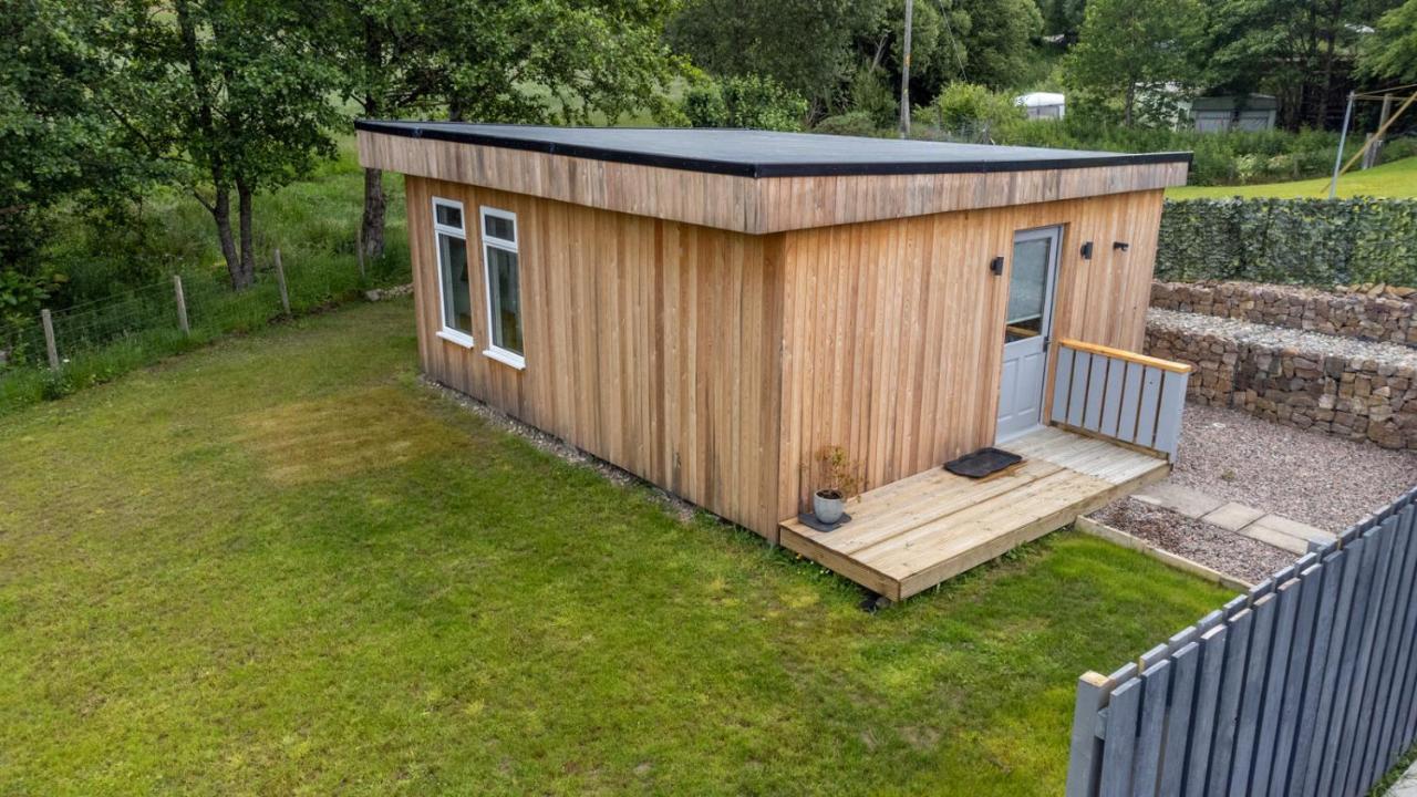 Allt Mor Rentals - Chalet With Hot Tub, And Studio Apartment No Hot Tub Roybridge Kültér fotó